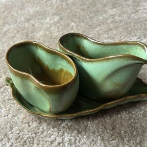 FRANKOMA pottery Green Tan Ceramic Leaf Trio ( dish, milk, sugar pitchers NWOT
